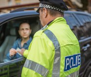 policeman-giving-ticket